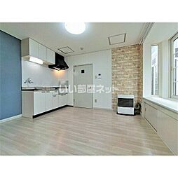 プレミエール南郷B 103 1階1LDKのリビング/ダイニング