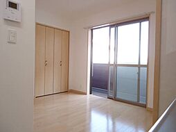 ＵＭＷＥＬＴ　ＢＩＬＤ　ＤＲＥＩ 304 3階1LDKのリビング/ダイニング