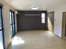 ハイグラッド　Ｂ 102 1階2LDKのリビング/ダイニング