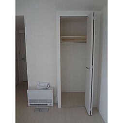 エンバシープレイス 705 7階1LDKのリビング/ダイニング