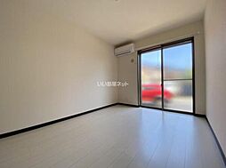 クイーンコンシェル 101 1階1Kのリビング/ダイニング