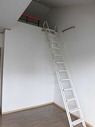 ドリームアーク 201 2階1Kのリビング/ダイニング