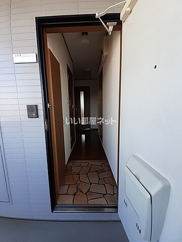 玄関