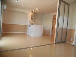 ハピネスA 101 1階2LDKのリビング/ダイニング