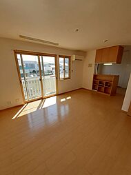 レジデンス城東 205 2階2LDKのリビング/ダイニング