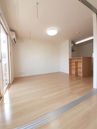 アーバンハイツ30　Ａ棟 102 1階1LDKのリビング/ダイニング