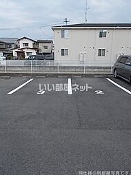 4 / 5