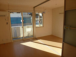 ジュネス稲荷塚 103 1階1LDKのリビング/ダイニング