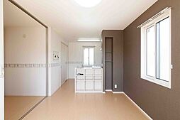 リエゾン　シュシュ 107 1階1LDKのリビング/ダイニング