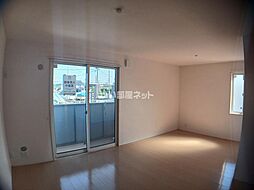 コンフォール 102 1階1LDKのリビング/ダイニング