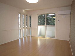 サステイナブルハウス 201 2階2LDKのリビング/ダイニング