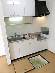 ガーデンハイツ南荘園 101 1階1LDKのリビング/ダイニング