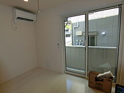 ラ・カーサ 101 1階1Kのリビング/ダイニング