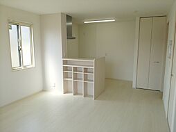 ラメール 101 1階1LDKのリビング/ダイニング