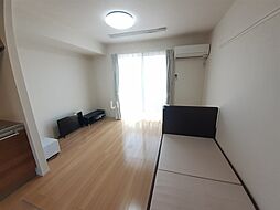 アーバンヒルズII　Ａ 108 1階ワンルームのリビング/ダイニング