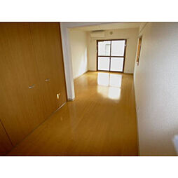 パークサイドメルヴェーユ 108 1階1Kのリビング/ダイニング