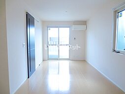 ブラボーハウス 101 1階1LDKのリビング/ダイニング