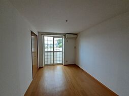 スカイフィールドα 201 2階2DKのリビング/ダイニング