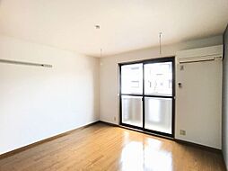 メゾン・ド・エトワール 102 1階1Kのリビング/ダイニング