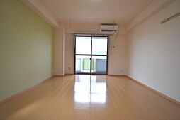 ラ・プランタン 111 1階1Kのリビング/ダイニング