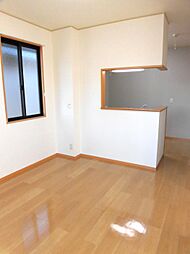 JR上越線 井野駅 3.1kmの賃貸アパート 2階2DKのリビング/ダイニング