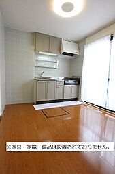 ヴィラ・アネシス　C棟 102 1階2DKのリビング/ダイニング