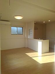 カーサグランデ 201 2階2LDKのリビング/ダイニング