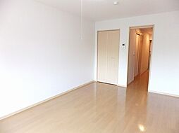 エレヴァート 102 1階1Kのリビング/ダイニング