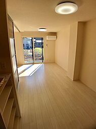 銀杏 101 1階1LDKのリビング/ダイニング