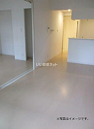 クオリアガーデン千人町 308 3階1LDKのリビング/ダイニング