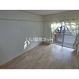 コーポ広栄 105 1階2LDKのリビング/ダイニング