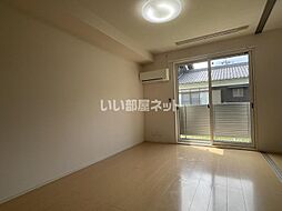 ポルト・イースト 106 1階1LDKのリビング/ダイニング