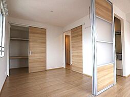 エメ　ドゥーズ 305 3階1LDKのリビング/ダイニング