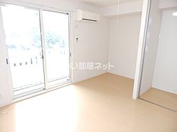 コンフォートヴィラ弐番館 102 1階1LDKのリビング/ダイニング