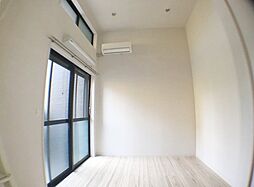 Haus　Ruhe　高畑(ハウスルーエタカバタ 202 2階ワンルームのリビング/ダイニング