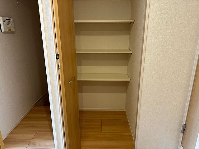 収納