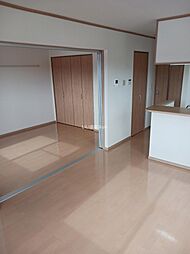 ドミール三輪台 201 2階1LDKのリビング/ダイニング