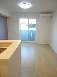 エテルナＳ 102 1階ワンルームのリビング/ダイニング