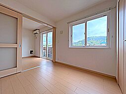 プロムローズ 101 1階2DKのリビング/ダイニング