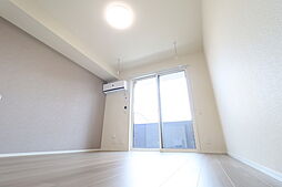 ファルコンベース若宮 105 1階1LDKのリビング/ダイニング