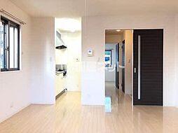 シャーメゾン大供 202 2階1LDKのリビング/ダイニング