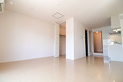 いずみメゾン 202 2階ワンルームのリビング/ダイニング