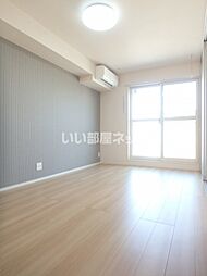 ウィット眞広 205 2階2LDKのリビング/ダイニング