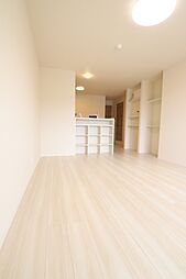 ホームバリー湯野 205 2階2LDKのリビング/ダイニング