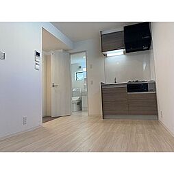 Pre cher 浄心(プリシェールじょうしん) 102 1階1Kのリビング/ダイニング