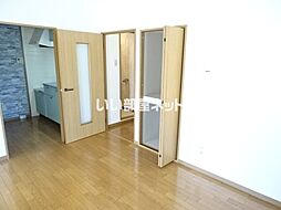 JR舞鶴線 西舞鶴駅 徒歩10分の賃貸マンション 1階3LDKのリビング/ダイニング