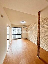 ディアスタウン　Ｅ棟 105 1階1LDKのリビング/ダイニング