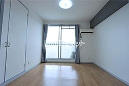 ルネシュ・プランドール 403 4階1LDKのリビング/ダイニング