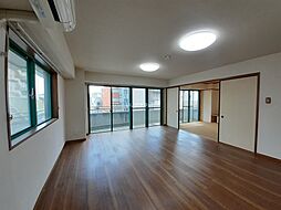 K’sフラット 5F 5階3LDKのリビング/ダイニング