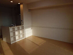 ウィット植松 205 2階1LDKのリビング/ダイニング